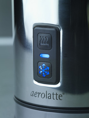 Aerolatte To Go Black Milk Frother with Travel Case • Barista Café